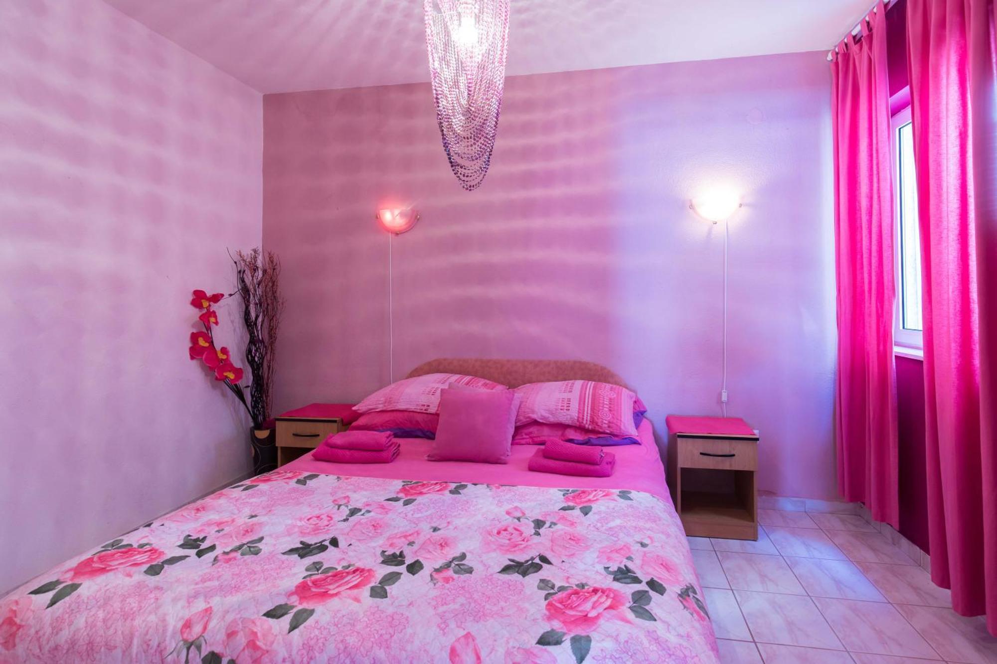 Villa Pinky And Superior Trogir Seget Vranjica Exterior foto
